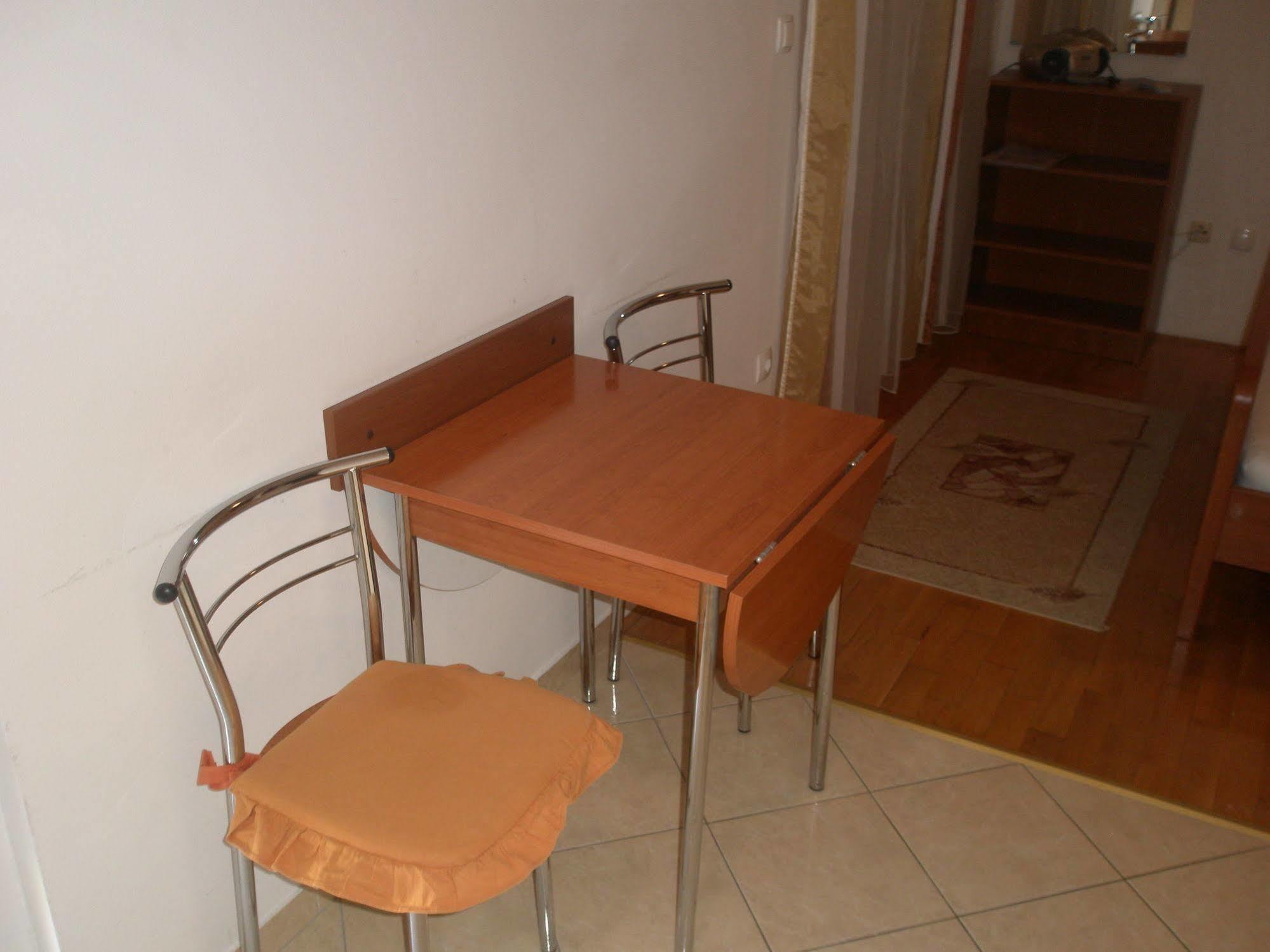 Apartments Znjan Сплит Экстерьер фото