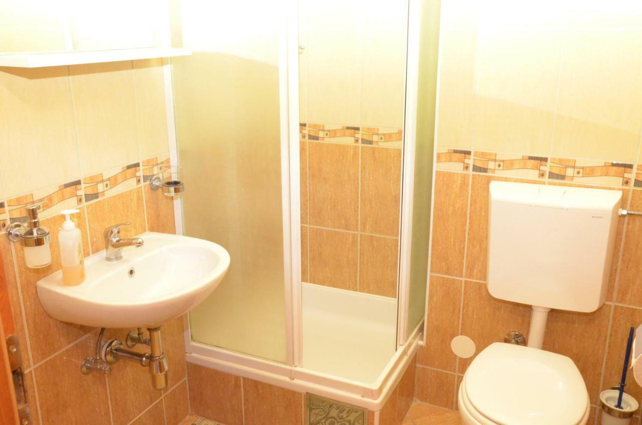 Apartments Znjan Сплит Экстерьер фото